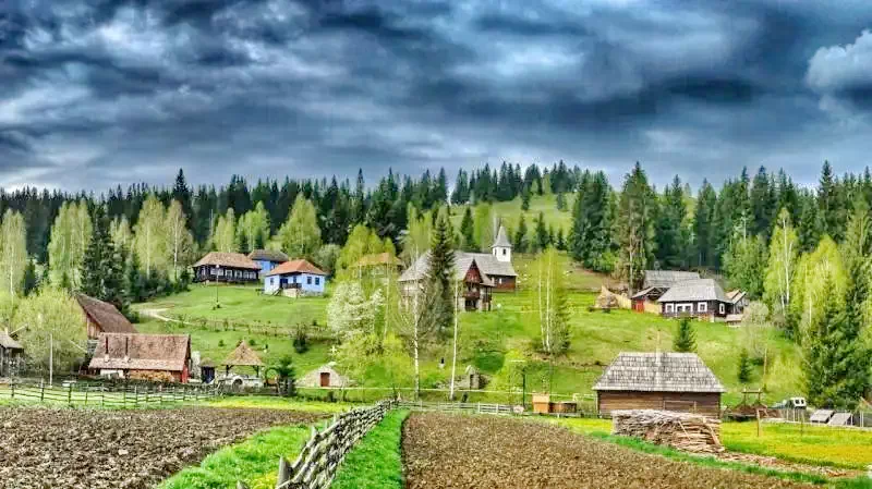 Gyimesközéplok Szállás | Panzió (K1262-41) A kép szerzői jogvédelem alatt állhat. Javasolt a kapcsolatfelvétel a jog tulajdonossal.