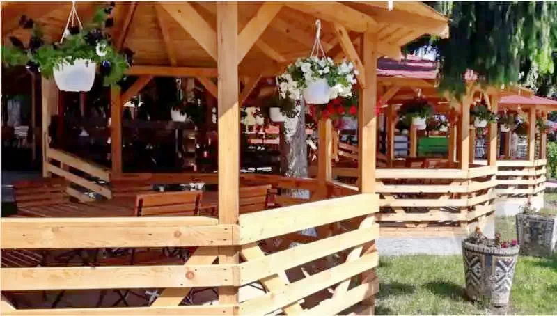 Slănic Cazare | Pensiune turistică (K0864-2) Imaginea poate fi supusă drepturilor de autor. Se recomandă contactarea titularului drepturilor.