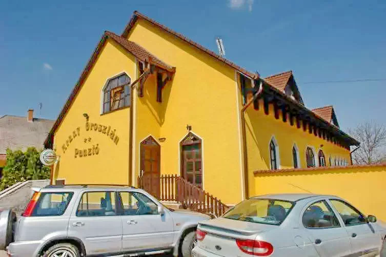 Hajdúszoboszló Szállás | Motel (K0852-10) A kép szerzői jogvédelem alatt állhat. Javasolt a kapcsolatfelvétel a jog tulajdonossal.