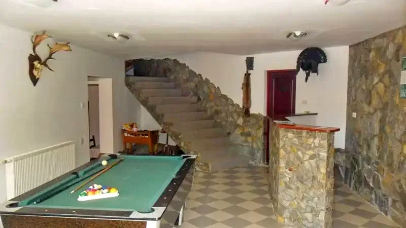 Borșa Cazare | Motel (K1229-12) Imaginea poate fi supusă drepturilor de autor. Se recomandă contactarea titularului drepturilor.