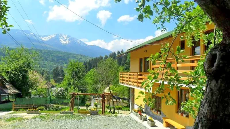 Borșa Cazare | Hostel (K1229-28) Imaginea poate fi supusă drepturilor de autor. Se recomandă contactarea titularului drepturilor.