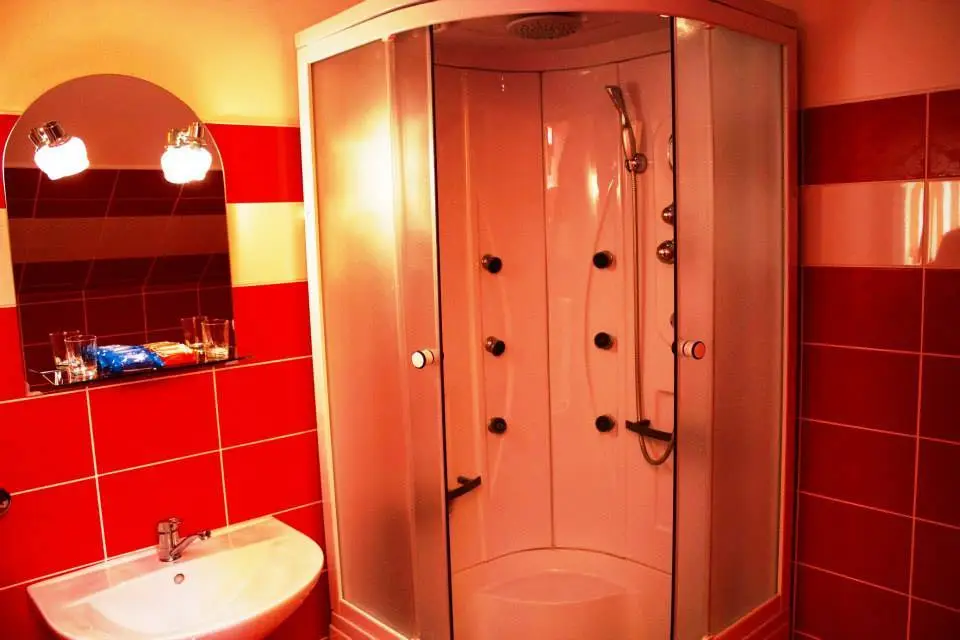 Gyimesfelsőlok Szállás | Motel (K1265-13) A kép szerzői jogvédelem alatt állhat. Javasolt a kapcsolatfelvétel a jog tulajdonossal.