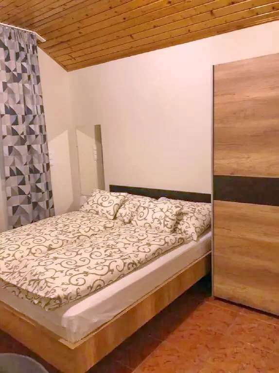 Hajdúszoboszló Szállás | Üdülőfalu (K0594-14) A kép szerzői jogvédelem alatt állhat. Javasolt a kapcsolatfelvétel a jog tulajdonossal.