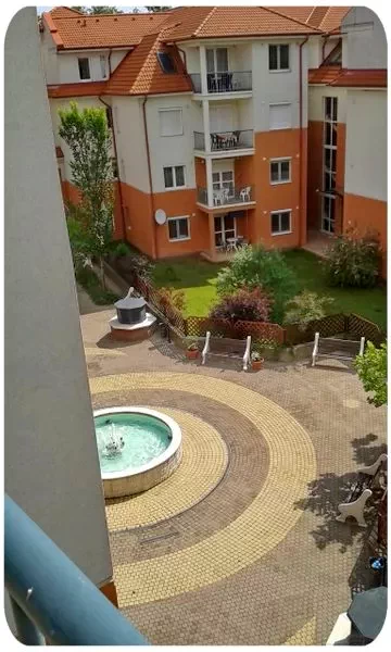  Cazare | Bungalow (K1101-7) Imaginea poate fi supusă drepturilor de autor. Se recomandă contactarea titularului drepturilor.