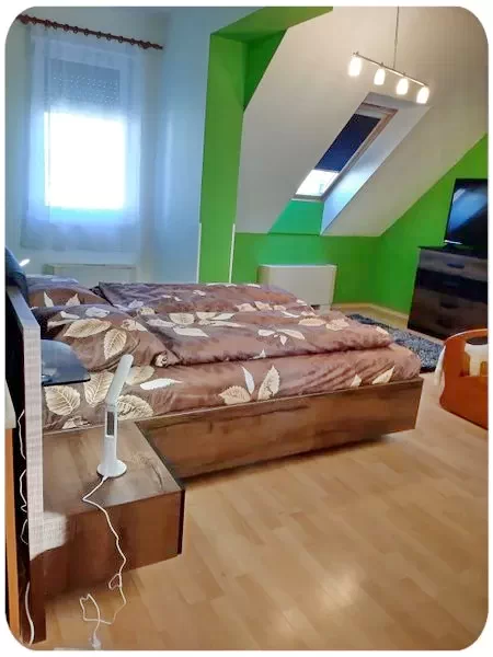  Cazare | Apartament (K1101-32) Imaginea poate fi supusă drepturilor de autor. Se recomandă contactarea titularului drepturilor.