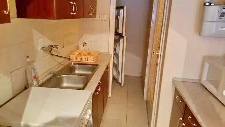 Jula Cazare | Casă de apartamente (K1060-9) Imaginea poate fi supusă drepturilor de autor. Se recomandă contactarea titularului drepturilor.