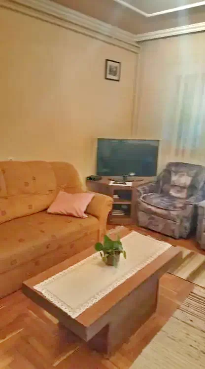 Jula Cazare | Bungalow (K1060-15) Imaginea poate fi supusă drepturilor de autor. Se recomandă contactarea titularului drepturilor.