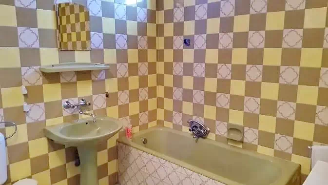 Jula Cazare | Casă de apartamente (K1060-23) Imaginea poate fi supusă drepturilor de autor. Se recomandă contactarea titularului drepturilor.