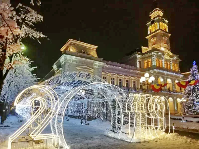 Bran Cazare | Hotel*** (K0692-34) Imaginea poate fi supusă drepturilor de autor. Se recomandă contactarea titularului drepturilor.