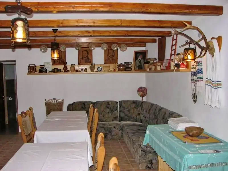 Gârda de Sus Cazare | Motel (K0325-4) Imaginea poate fi supusă drepturilor de autor. Se recomandă contactarea titularului drepturilor.