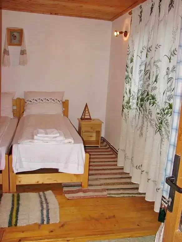 Felsőgirda Szállás | Motel (K0325-11) A kép szerzői jogvédelem alatt állhat. Javasolt a kapcsolatfelvétel a jog tulajdonossal.