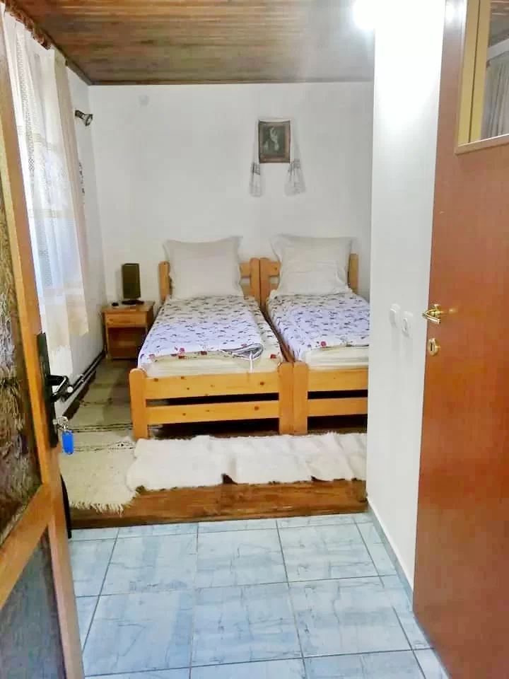 Felsőgirda Szállás | Motel (K0325-20) A kép szerzői jogvédelem alatt állhat. Javasolt a kapcsolatfelvétel a jog tulajdonossal.