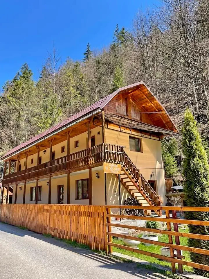 Felsőgirda Szállás | Motel (K0325-42) A kép szerzői jogvédelem alatt állhat. Javasolt a kapcsolatfelvétel a jog tulajdonossal.