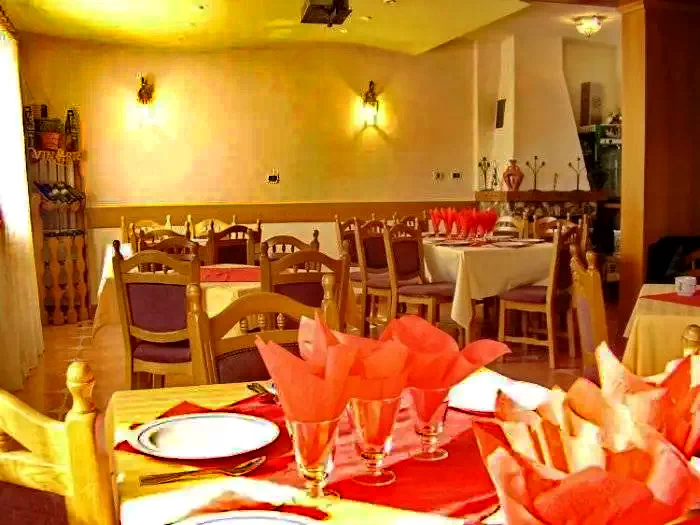 Borșa Cazare | Camping / Popas turistic (K1226-4) Imaginea poate fi supusă drepturilor de autor. Se recomandă contactarea titularului drepturilor.