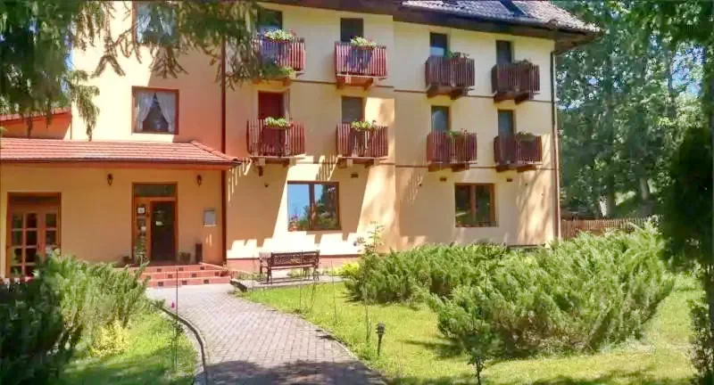 Szováta Szállás | Villa (K0063-20) A kép szerzői jogvédelem alatt állhat. Javasolt a kapcsolatfelvétel a jog tulajdonossal.