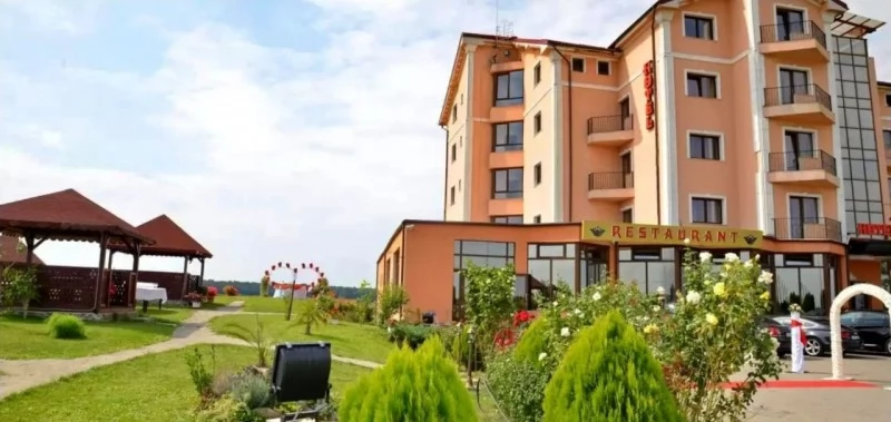 Satu Mare Cazare | Hotel*** (K1171-60) Imaginea poate fi supusă drepturilor de autor. Se recomandă contactarea titularului drepturilor.