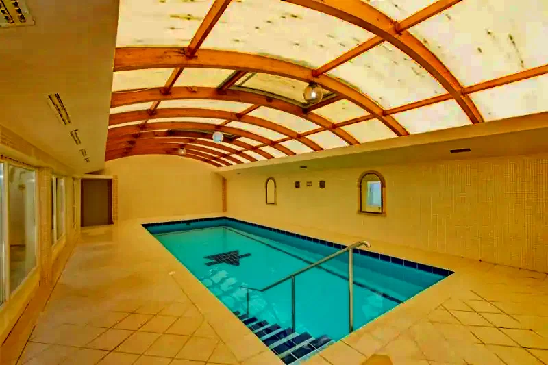  Cazare | Pensiune turistică (K0171-41) Imaginea poate fi supusă drepturilor de autor. Se recomandă contactarea titularului drepturilor.