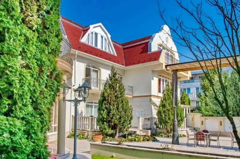  Cazare | Pensiune turistică (K0171-44) Imaginea poate fi supusă drepturilor de autor. Se recomandă contactarea titularului drepturilor.