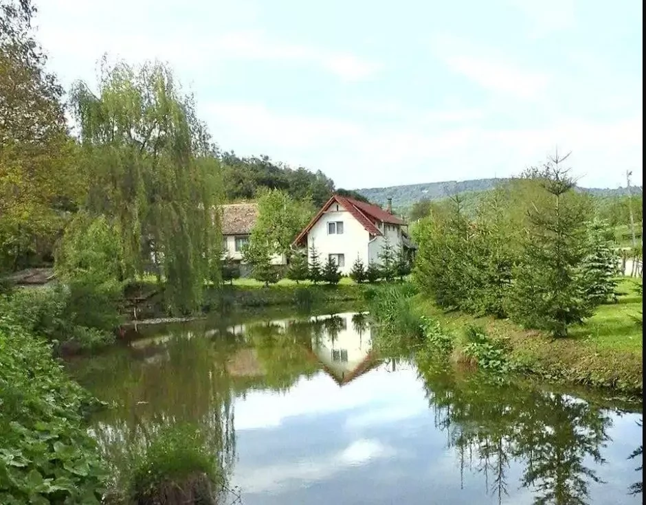 Kecset Szállás | Kulcsosház (K1302-24) A kép szerzői jogvédelem alatt állhat. Javasolt a kapcsolatfelvétel a jog tulajdonossal.