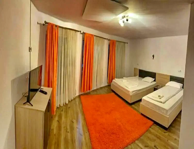 Albac Cazare | Pensiune turistică (K1030-16) Imaginea poate fi supusă drepturilor de autor. Se recomandă contactarea titularului drepturilor.