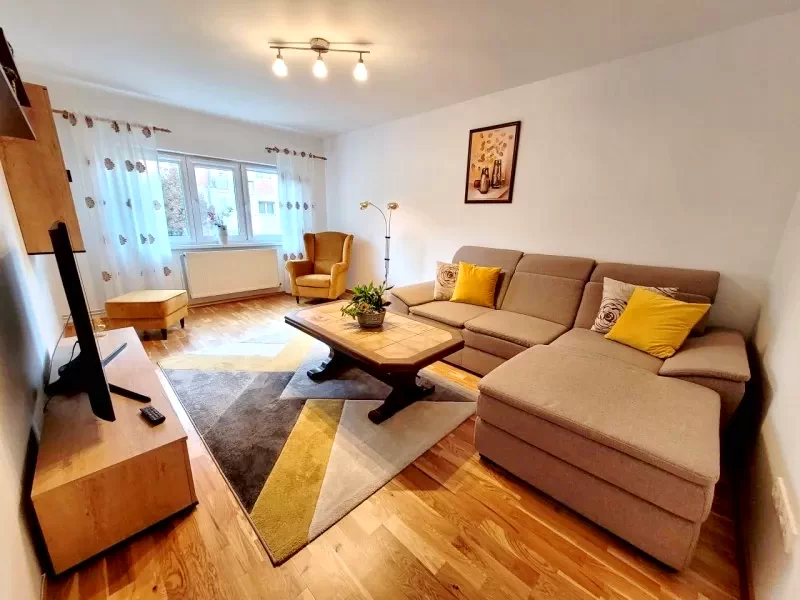 Odorheiu Secuiesc Cazare | Apartament (K1367-26) Imaginea poate fi supusă drepturilor de autor. Se recomandă contactarea titularului drepturilor.