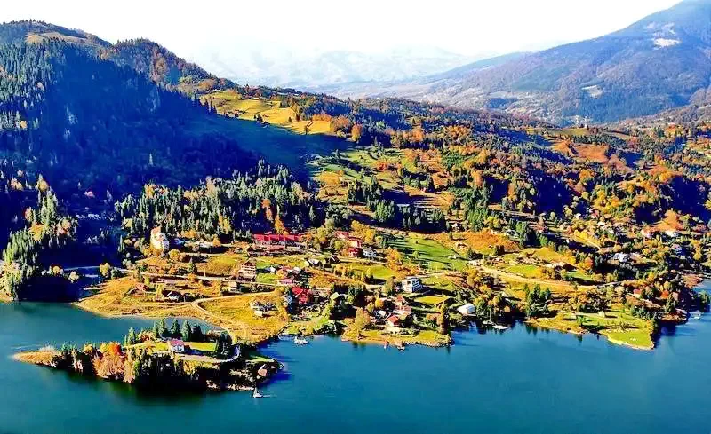 Colibița Cazare | Hotel**** (K1280-1) Imaginea poate fi supusă drepturilor de autor. Se recomandă contactarea titularului drepturilor.