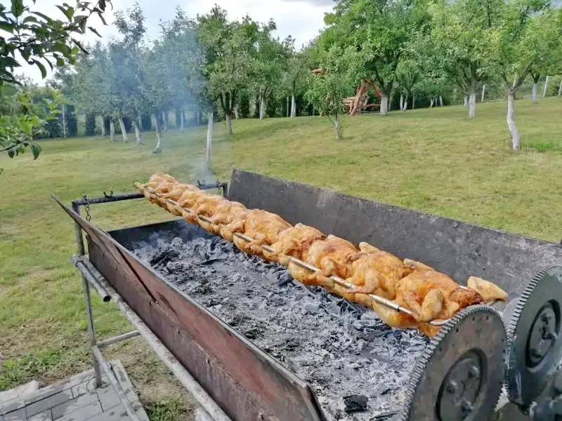 Szállás Corund - Pensiunea Aragonit*** | Korond - Aragonit Panzió***. A kép szerzői jogvédelem alatt állhat. Javasolt a kapcsolatfelvétel a jog tulajdonossal.