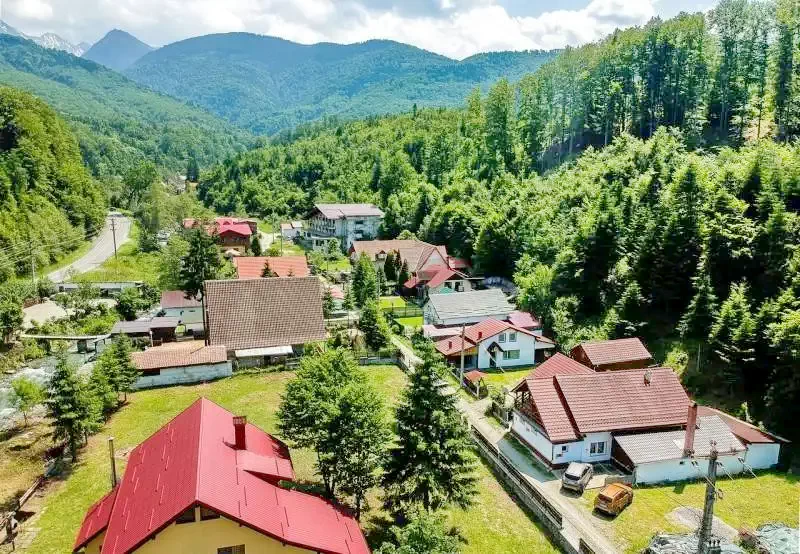 Szállás Cârtisoara - Pensiunea Balea** | Kercisóra - Bilea Panzió**. A kép szerzői jogvédelem alatt állhat. Javasolt a kapcsolatfelvétel a jog tulajdonossal.