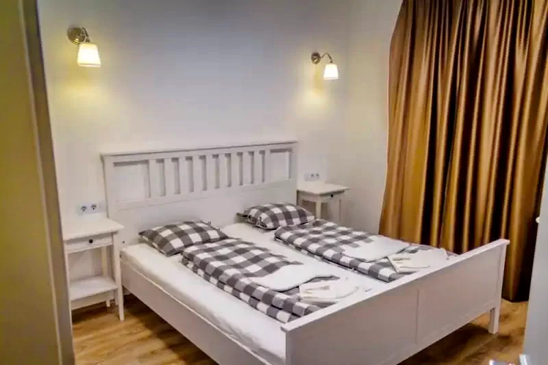  Cazare | Casă de oaspeți (K0606-17) Imaginea poate fi supusă drepturilor de autor. Se recomandă contactarea titularului drepturilor.