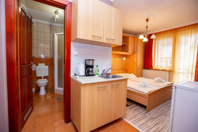 Hajdúszoboszló Szállás | Motel (K0838-2) A kép szerzői jogvédelem alatt állhat. Javasolt a kapcsolatfelvétel a jog tulajdonossal.