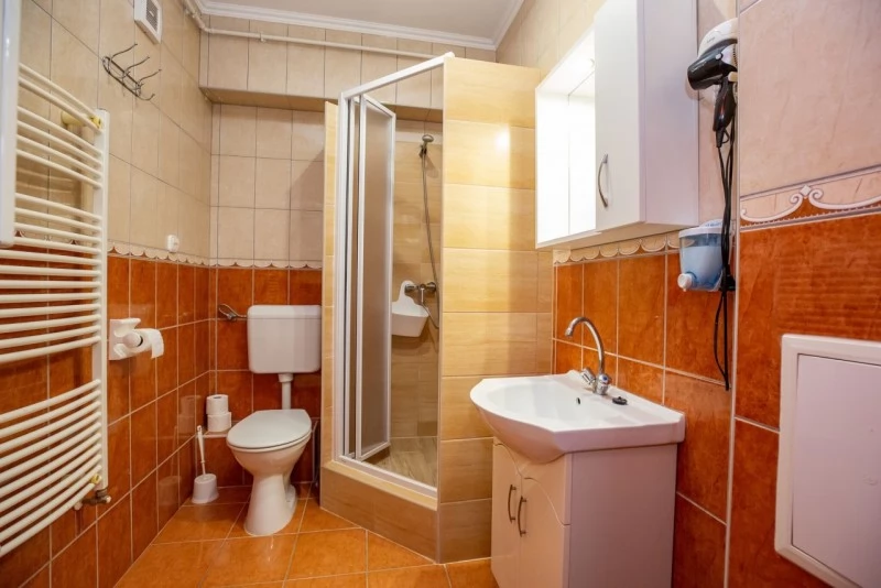 Hajdúszoboszló Szállás | Motel (K0838-4) A kép szerzői jogvédelem alatt állhat. Javasolt a kapcsolatfelvétel a jog tulajdonossal.