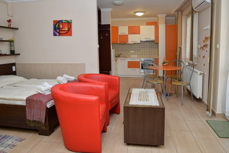 Hajdúszoboszló Szállás | Motel (K0838-14) A kép szerzői jogvédelem alatt állhat. Javasolt a kapcsolatfelvétel a jog tulajdonossal.