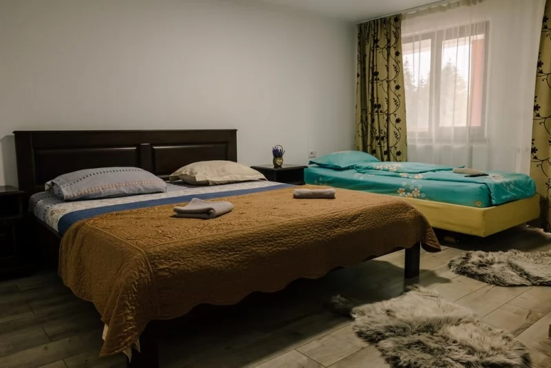 Colibița Cazare | Sat de vacanță (K1451-10) Imaginea poate fi supusă drepturilor de autor. Se recomandă contactarea titularului drepturilor.