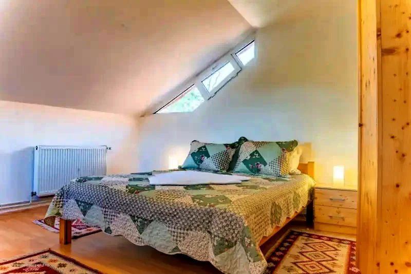 Bazna Cazare | Motel (K1389-8) Imaginea poate fi supusă drepturilor de autor. Se recomandă contactarea titularului drepturilor.