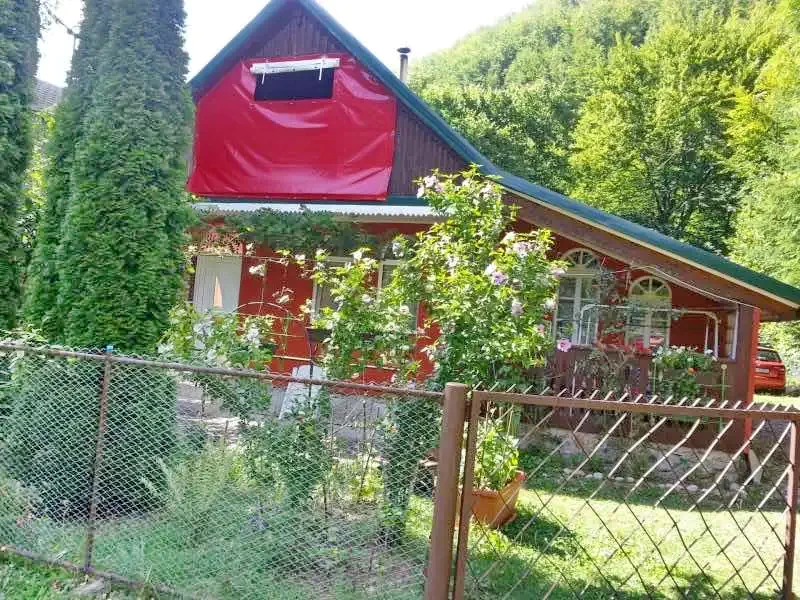 Boga Völgye Szállás | Vendégház (K0931-8) A kép szerzői jogvédelem alatt állhat. Javasolt a kapcsolatfelvétel a jog tulajdonossal.