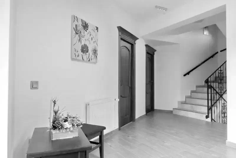 Colibița Cazare | Camping / Popas turistic (K1282-20) Imaginea poate fi supusă drepturilor de autor. Se recomandă contactarea titularului drepturilor.