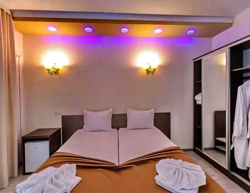 Băile Herculane Cazare | Hotel*** (K0876-33) Imaginea poate fi supusă drepturilor de autor. Se recomandă contactarea titularului drepturilor.