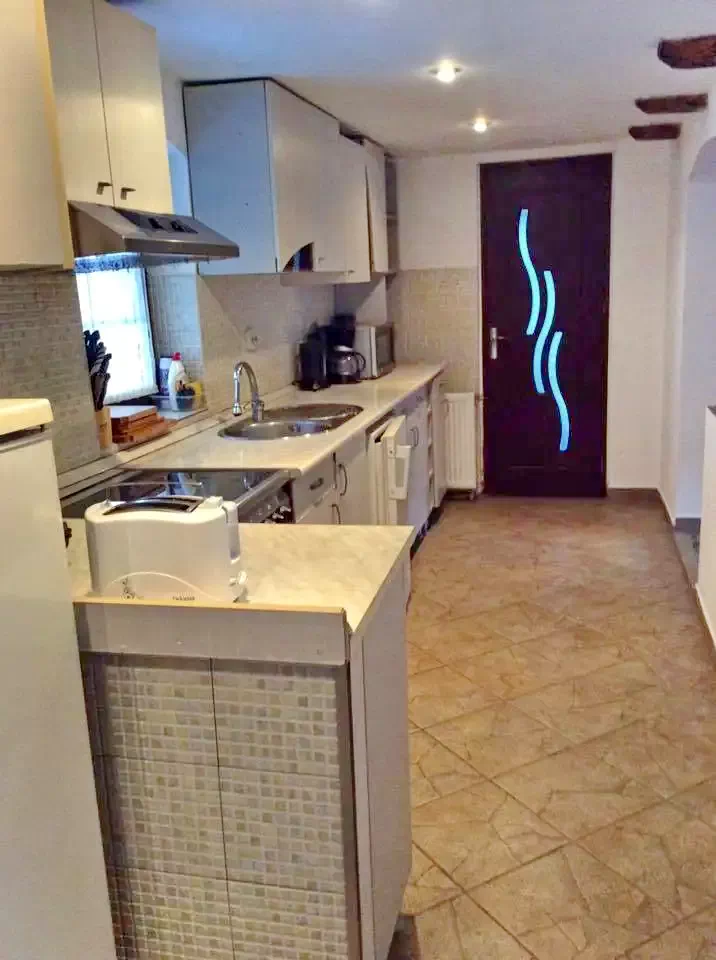 Szászka Szállás | Motel (K1273-4) A kép szerzői jogvédelem alatt állhat. Javasolt a kapcsolatfelvétel a jog tulajdonossal.