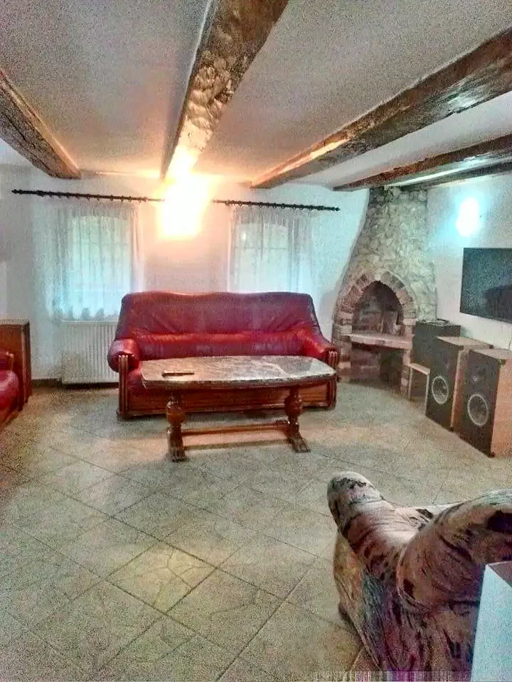 Sasca Română Cazare | Motel (K1273-5) Imaginea poate fi supusă drepturilor de autor. Se recomandă contactarea titularului drepturilor.