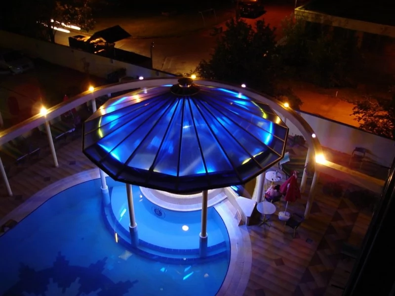  Cazare | Pensiune turistică (K0169-2) Imaginea poate fi supusă drepturilor de autor. Se recomandă contactarea titularului drepturilor.