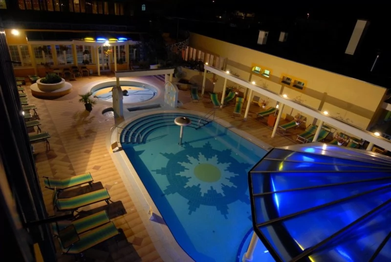 Hajdúszoboszló Szállás | Turisztikai panzió (K0169-3) A kép szerzői jogvédelem alatt állhat. Javasolt a kapcsolatfelvétel a jog tulajdonossal.