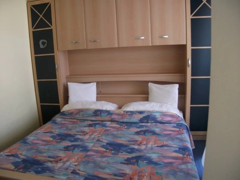 Hajdúszoboszló Szállás | Turisztikai panzió (K0169-9) A kép szerzői jogvédelem alatt állhat. Javasolt a kapcsolatfelvétel a jog tulajdonossal.