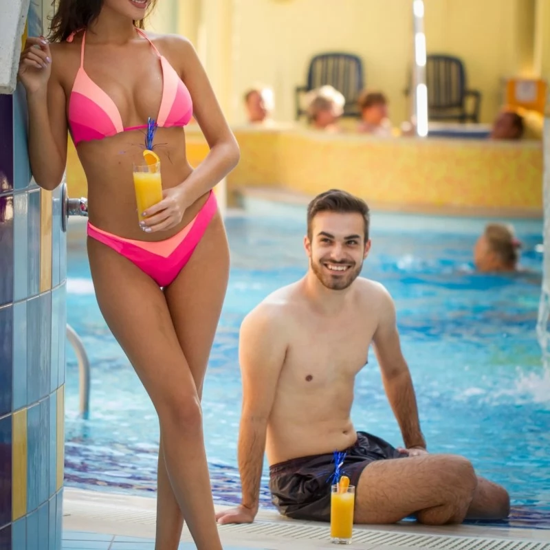  Cazare | Pensiune turistică (K0169-36) Imaginea poate fi supusă drepturilor de autor. Se recomandă contactarea titularului drepturilor.