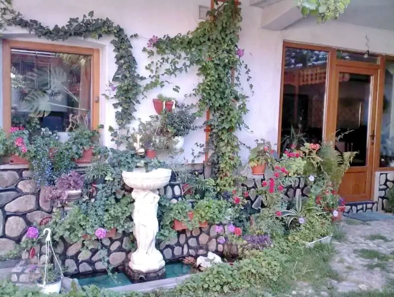 Gura Râului Cazare | Pensiune turistică (K0431-1) Imaginea poate fi supusă drepturilor de autor. Se recomandă contactarea titularului drepturilor.