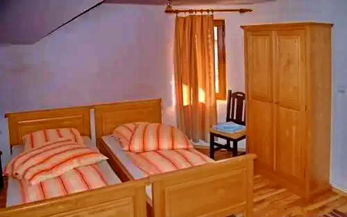 Gura Râului Cazare | Motel (K0431-9) Imaginea poate fi supusă drepturilor de autor. Se recomandă contactarea titularului drepturilor.