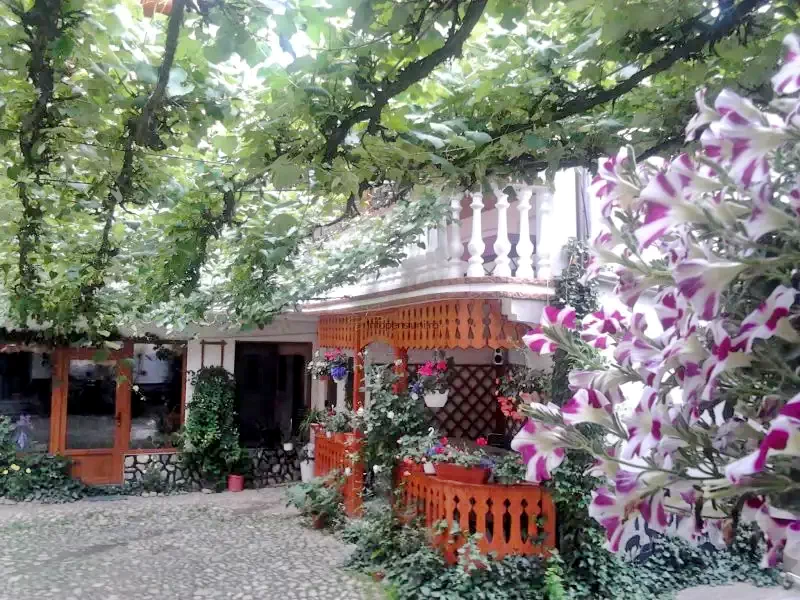 Gura Râului Cazare | Motel (K0431-24) Imaginea poate fi supusă drepturilor de autor. Se recomandă contactarea titularului drepturilor.