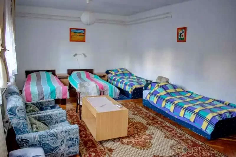 Hajdúszoboszló Szállás | Bungalow (K1016-30) A kép szerzői jogvédelem alatt állhat. Javasolt a kapcsolatfelvétel a jog tulajdonossal.