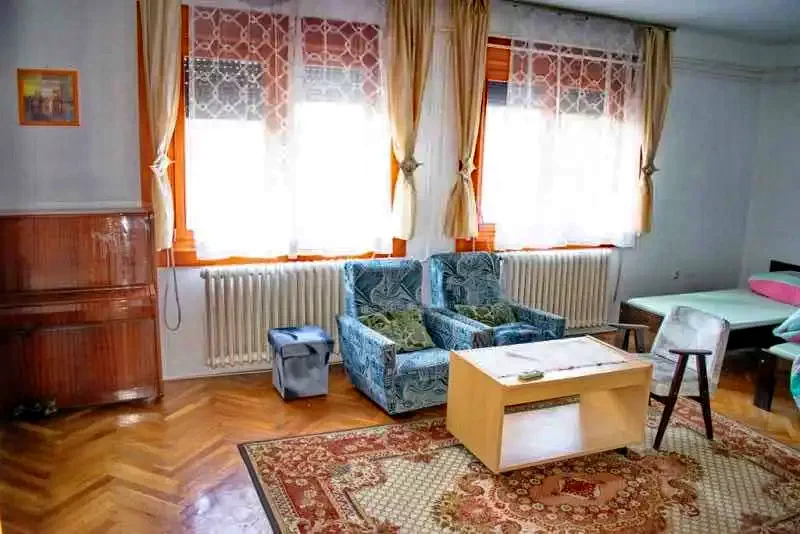 Hajdúszoboszló Szállás | Apartmanház (K1016-32) A kép szerzői jogvédelem alatt állhat. Javasolt a kapcsolatfelvétel a jog tulajdonossal. Hajdúszoboszló Szállás | Apartmanház (K1016-32) A kép szerzői jogvédelem alatt állhat. Javasolt a kapcsolatfelvétel a jog tulajdonossal.