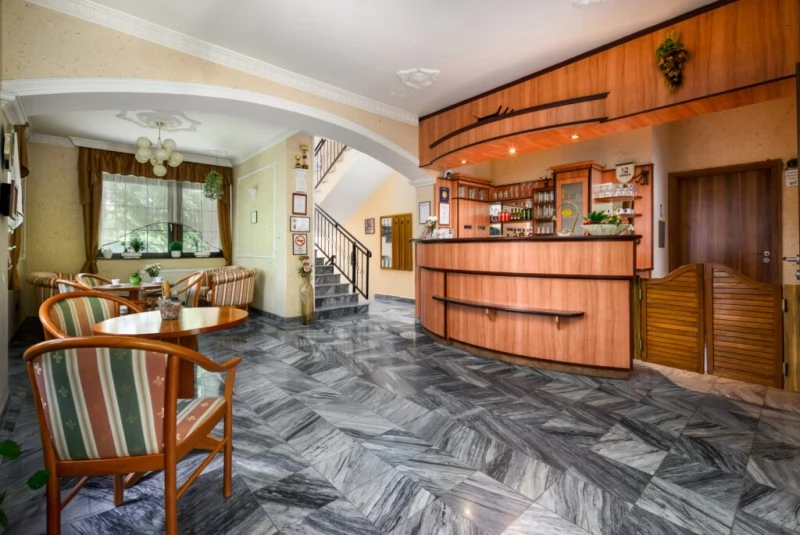 Budapesta Cazare | Pensiune turistică (K0504-18) Imaginea poate fi supusă drepturilor de autor. Se recomandă contactarea titularului drepturilor.