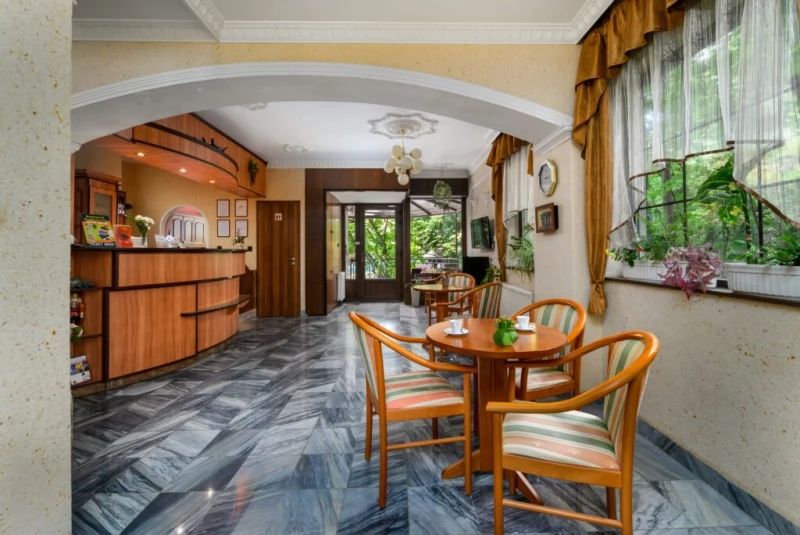 Budapesta Cazare | Pensiune turistică (K0504-19) Imaginea poate fi supusă drepturilor de autor. Se recomandă contactarea titularului drepturilor.